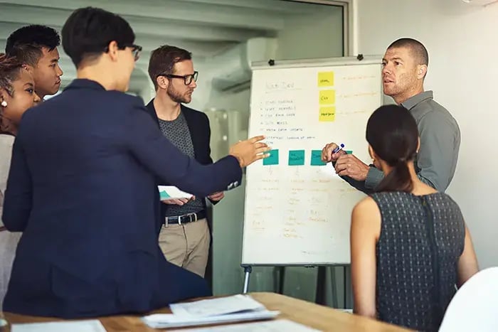 BreakingBias_1032854328